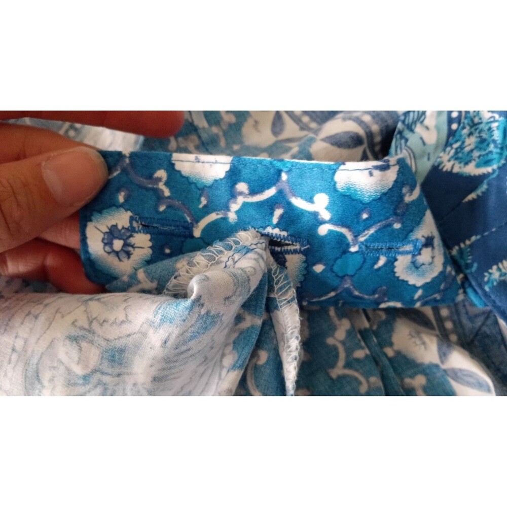 Cottagecore Porcelain Print Wrap Top Blue White Paisley Tank M Garden Party Prep - Picture 8 of 13